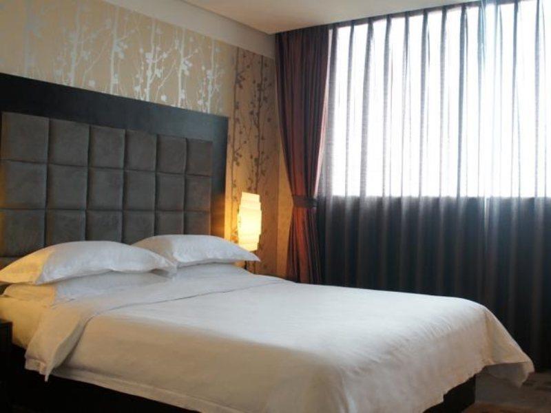 Henry Business Hotel Canton Esterno foto